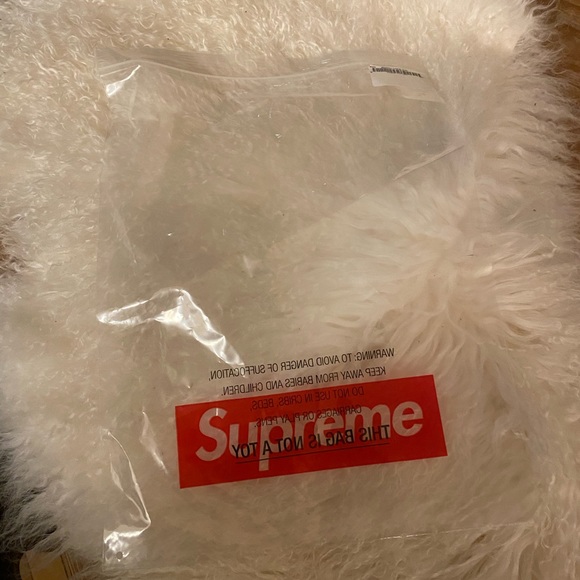 New Original Supreme top garment ziplock bag !! - Picture 3 of 5